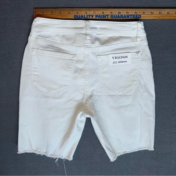 NEW Vigoss Distressed White Ace High‎ Rise Bermuda Shorts size 25 - Picture 2 of 9